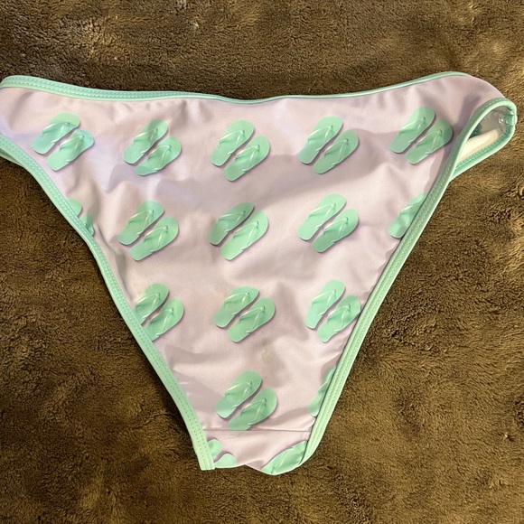 Bikini bottoms size small GUC by undercurrent - Picture 3 of 4